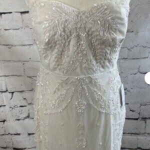 Lulu's Beaded Lace Applique Strapless Sweetheart Bodice w/ Empire Waist- Large